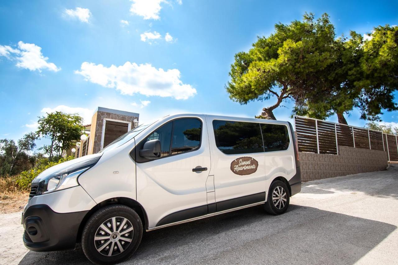 Sunset Apartments Free Shuttle From Athen'S Airport Spáta Exterior foto