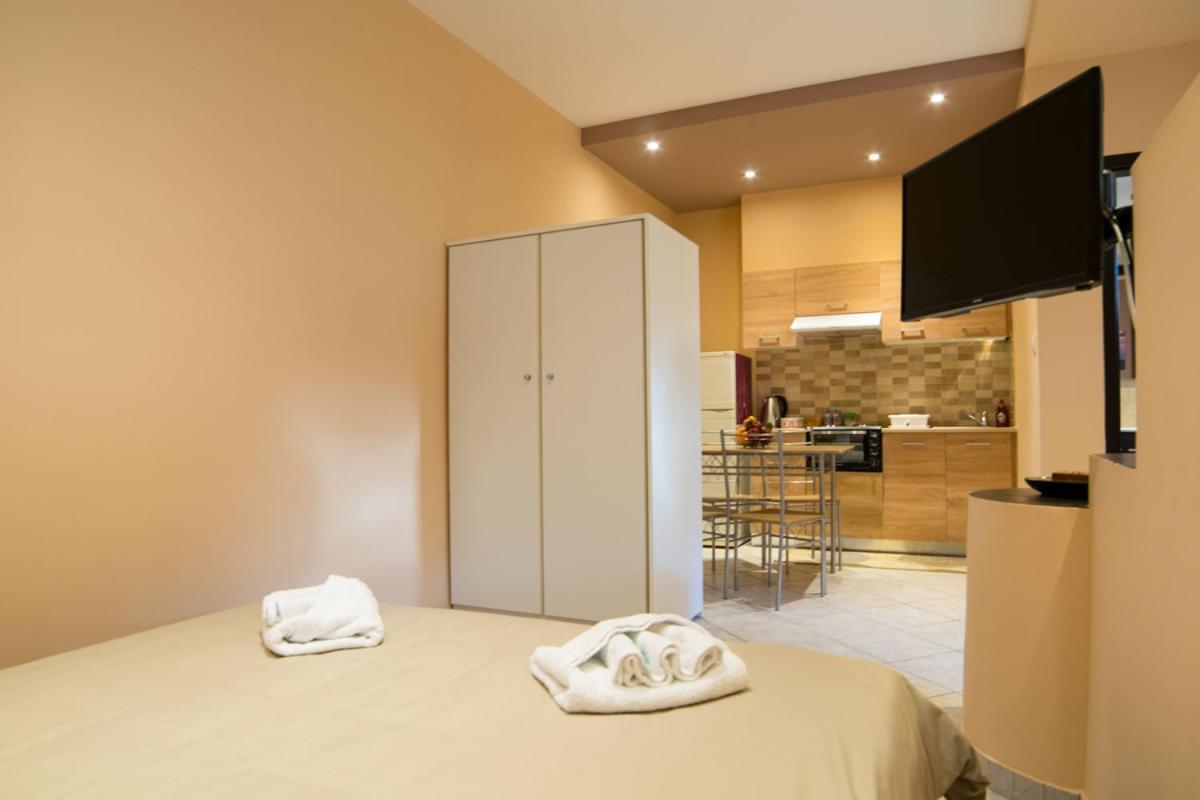 Sunset Apartments Free Shuttle From Athen'S Airport Spáta Exterior foto